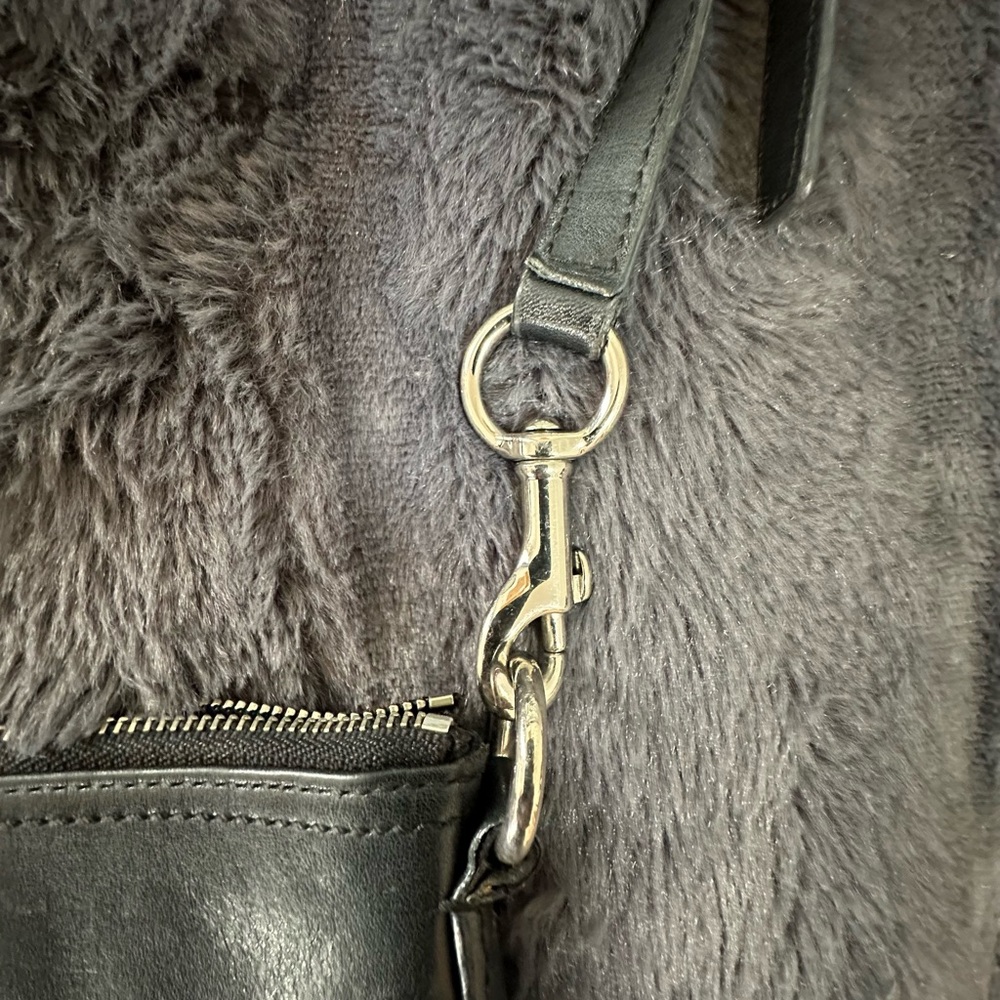 Coach Legacy Swingpack Crossbody in Black with Silver Hardware - Picture 5 of 13